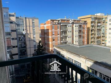 AMPIO APPARTAMENTO RISTRUTTURATO ZONA MAZZINI