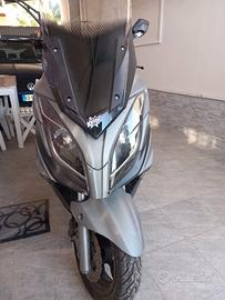 Scooter Kymco 300