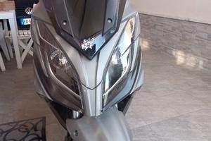 Scooter Kymco 300