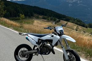 Husqvarna tc 2022 (ultima annata a carburatore)