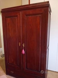 Armadio antico in Castagno 2 ante