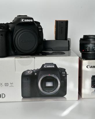 Canon Eos 90D con obiettivo canon 50mm f1.8