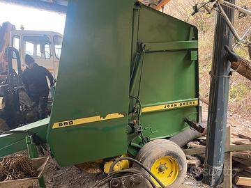 Rotopressa John Deere 550