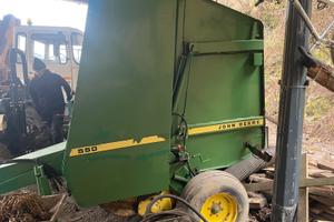 Rotopressa John Deere 550