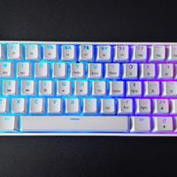 Tastiera meccanica RGB da gaming