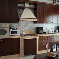 cucina in legno+ marmo 