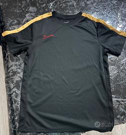 Completo Nike