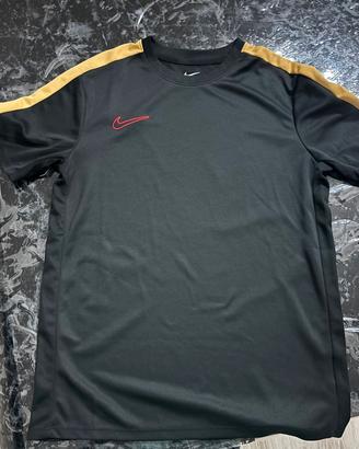 Completo Nike