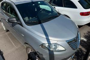 LANCIA Ypsilon 1.2 69 CV 5 porte S&S Gold