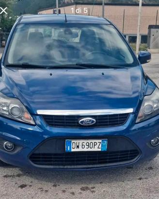 Auto perfettamente funzionante