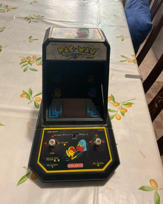 Tabletop Pac-Man della Coleco 1981