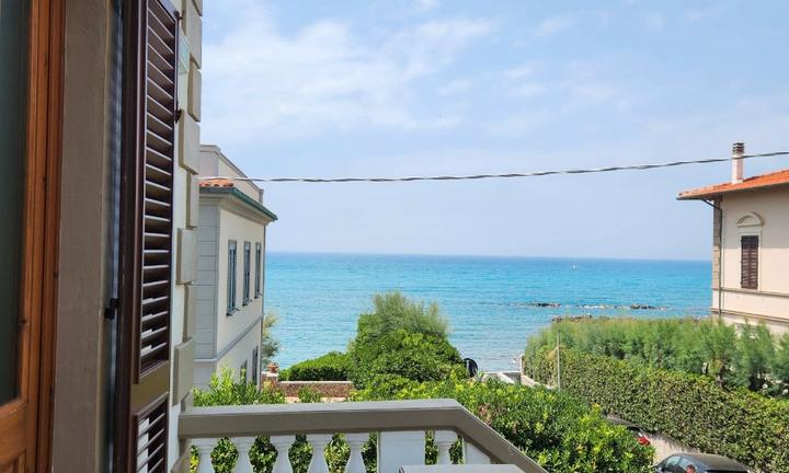 Appartamentino direttamente sul mare