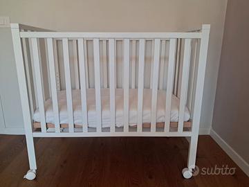 Lettino in legno massello di faggio Erbesi