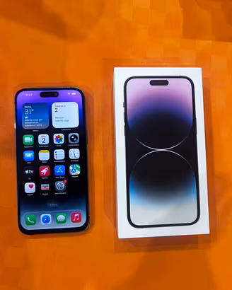 iPhone 14 Pro Max completo di scatola e cavo