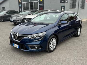 Renault Megane Mégane Sporter Blue dCi 115 CV spor