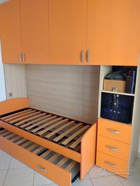 Letto con armadio