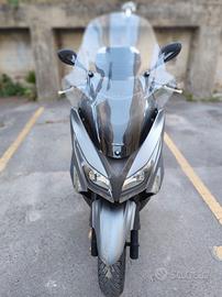 Kymco Xtown 300 grigio