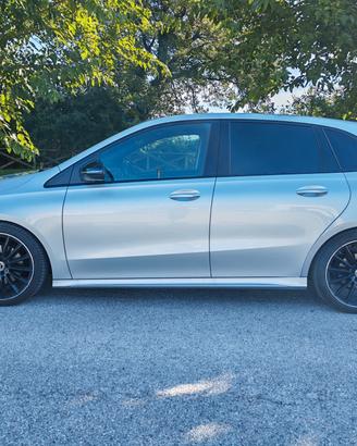 Mercedes-benz B 180 d Premium AMG Line