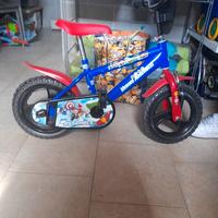 bicicletta  bambini 3/4anni avengers