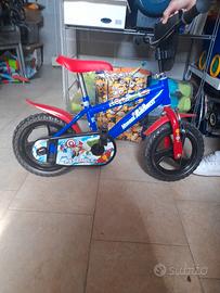 bicicletta  bambini 3/4anni avengers