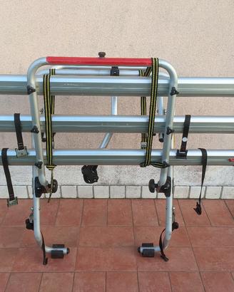 Portabici universale in alluminio per tre biciclet