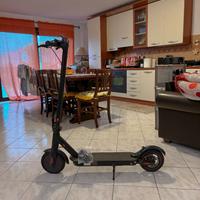 Monopattino Elettrico