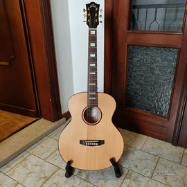 chitarra acustica amplificata GUILD