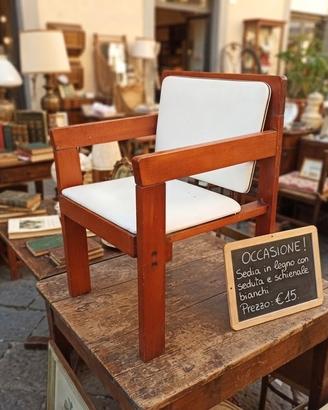 sedia l'Angolo del vintage fasano via piave 139