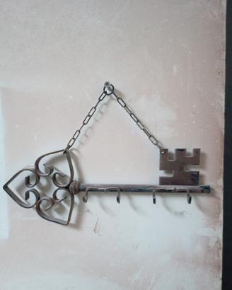 portachiavi in ferro battuto 