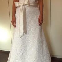 Abito da sposa nuovo in pizzo