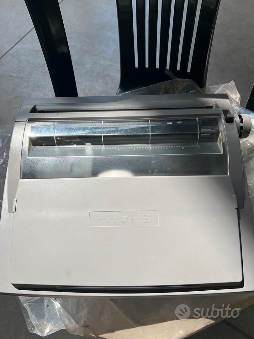 Macchina da scrivere Sharp PA-4000 - Collezionismo In vendita a Milano