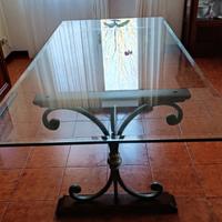 Tavolo in vetro 