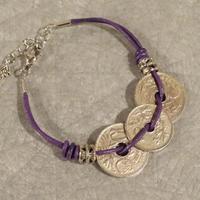 Bracciale stile boho con monete