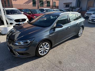Renault Mégane Sporter Blue dCi 115 CV EDC Intens