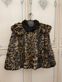 Mantella pelliccia con cappuccio