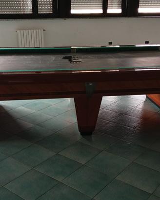 Biliardo con buche Italiana