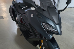 Yamaha Tmax 560