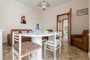 Appartamento di 84 m² con 4 locali e box auto a Vi