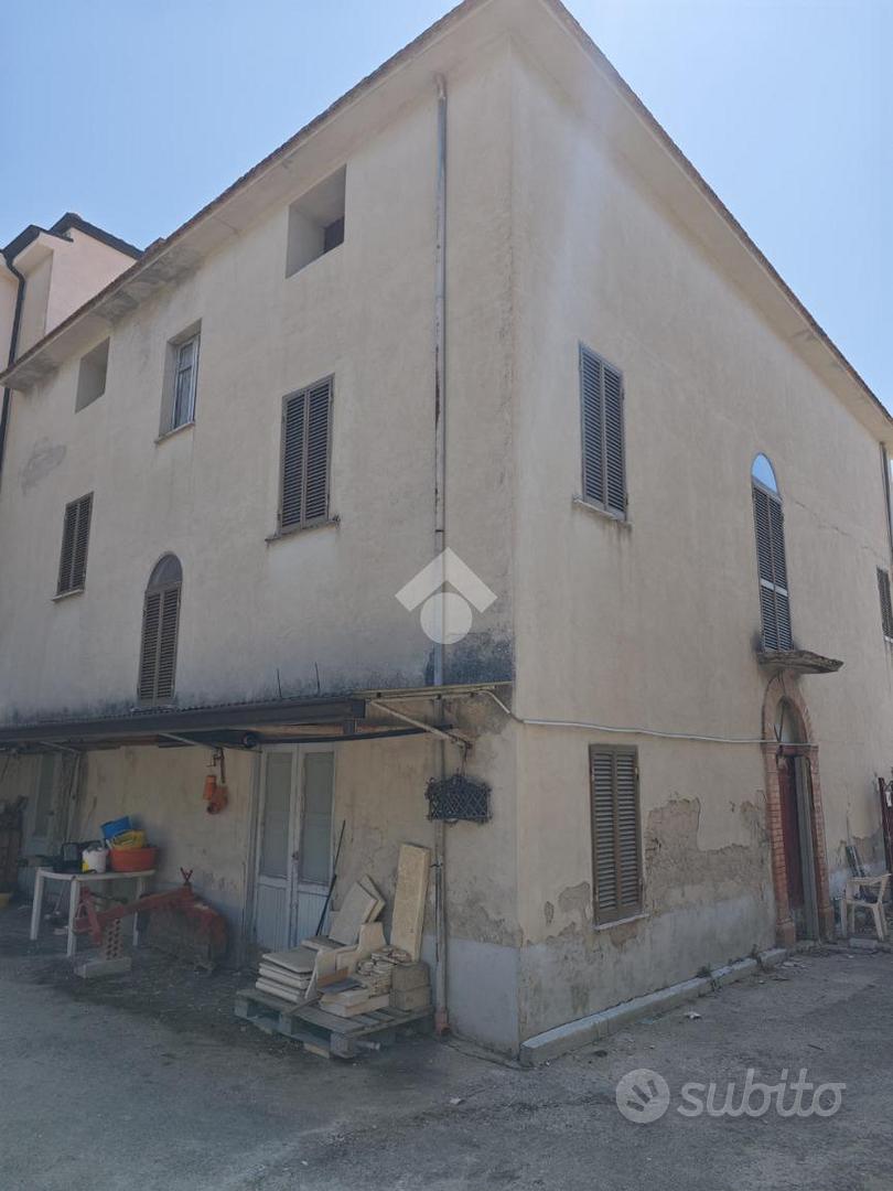 Casa – Santi Cosma e Damiano, San Lorenzo - Vista 2