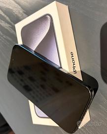 telefono Apple  I phone 15 pro