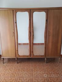 Armadio in legno anni 40/50
