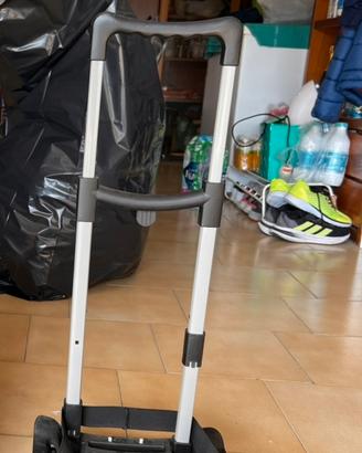 Carrellino per zaino