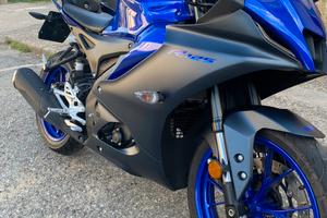 YamahaR125