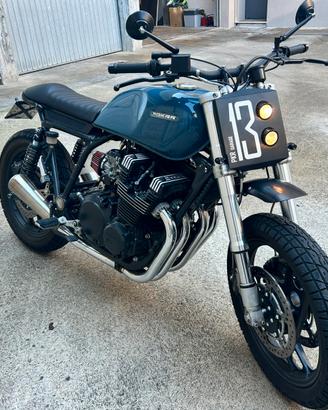 Yamaha XJ900