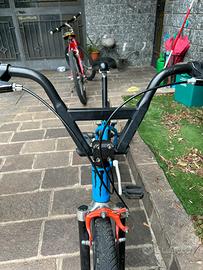 Bmx con sticker monster