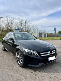 Mercedes C220 W205