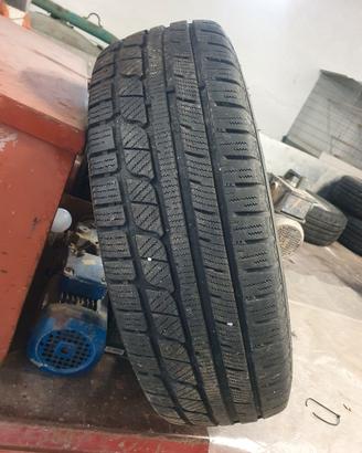 gomme per jimny 