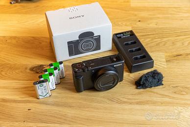 Sony ZV-1 Mk2 + accessori - come nuovo