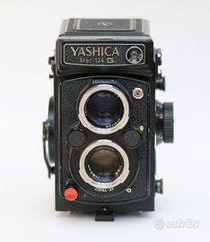Yashica Mat 124 G