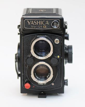 Yashica Mat 124 G